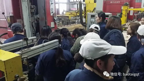 板材廠三車間開展水砂業(yè)務(wù)培訓(xùn)