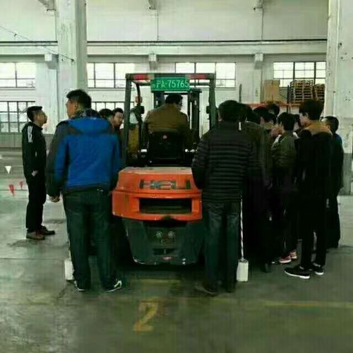 周莊鎮復審叉車證叉車駕駛技術培訓 零基礎學習安全靠譜